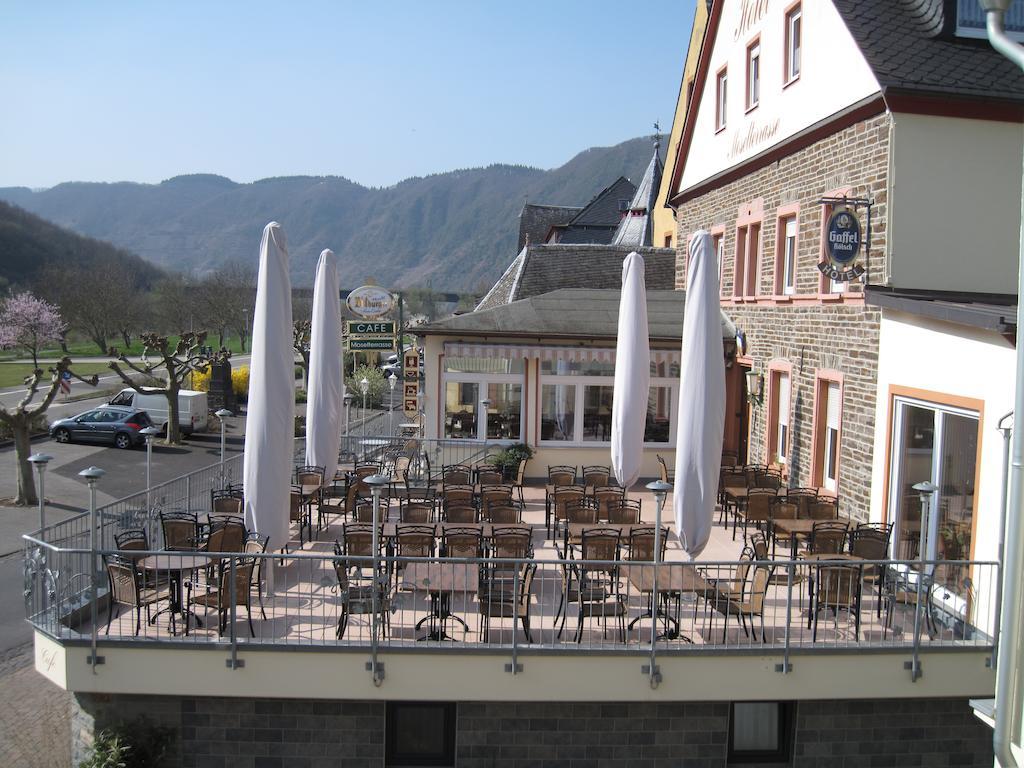 Hotel Moselterrasse Ediger-Eller Exterior foto